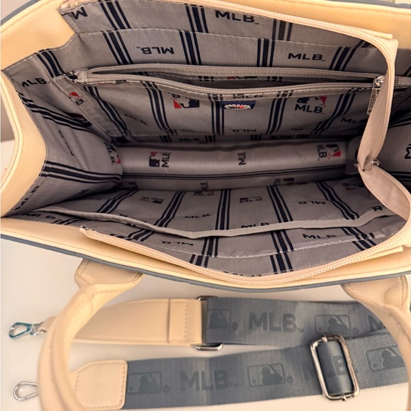 MLB Houston Astros Blue and Cream Tote - Picture 4 of 4